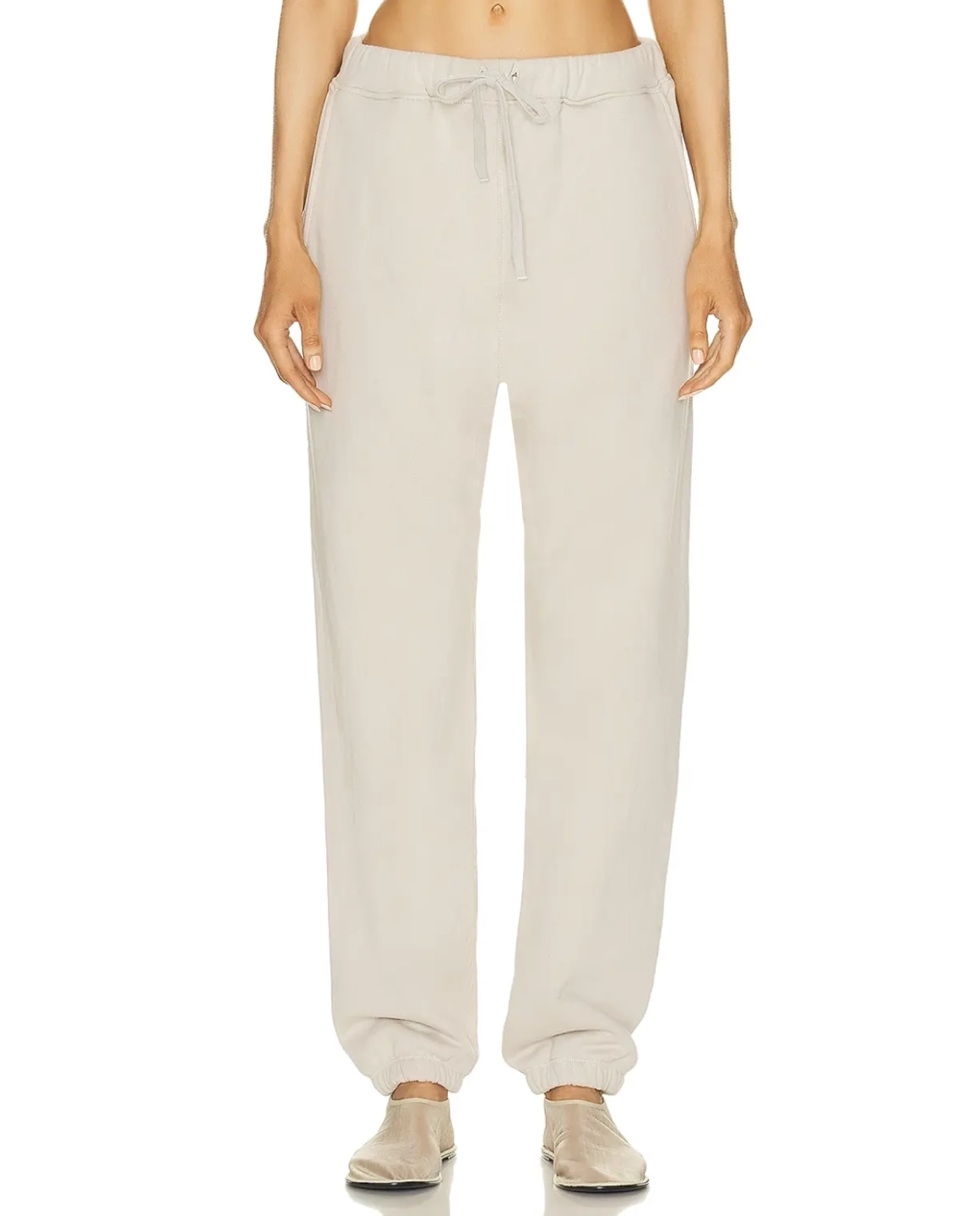 THE CLASSIC SWEATS