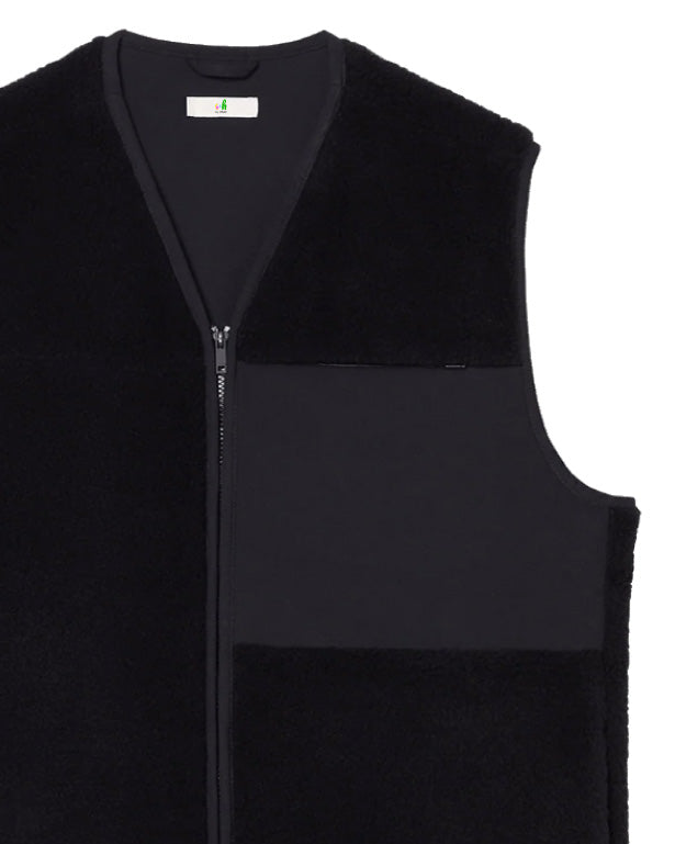 RECYCLED SHERPA VEST
